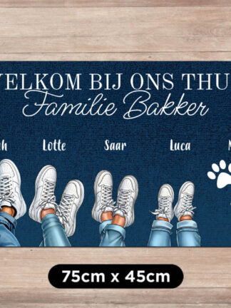 Gepersonaliseerde deurmat – Familiesneakers